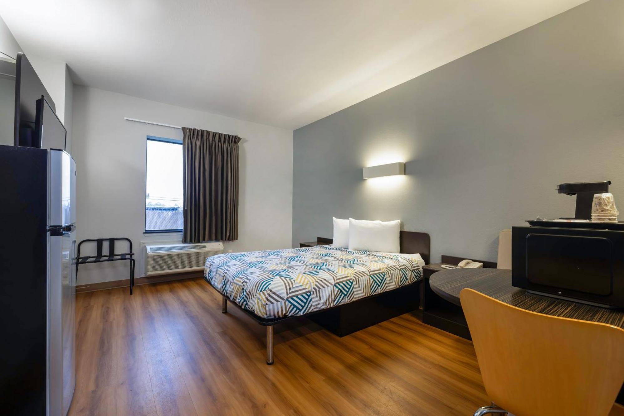 Studio 6 Suites Texas City, Tx I 45 South Eksteriør billede